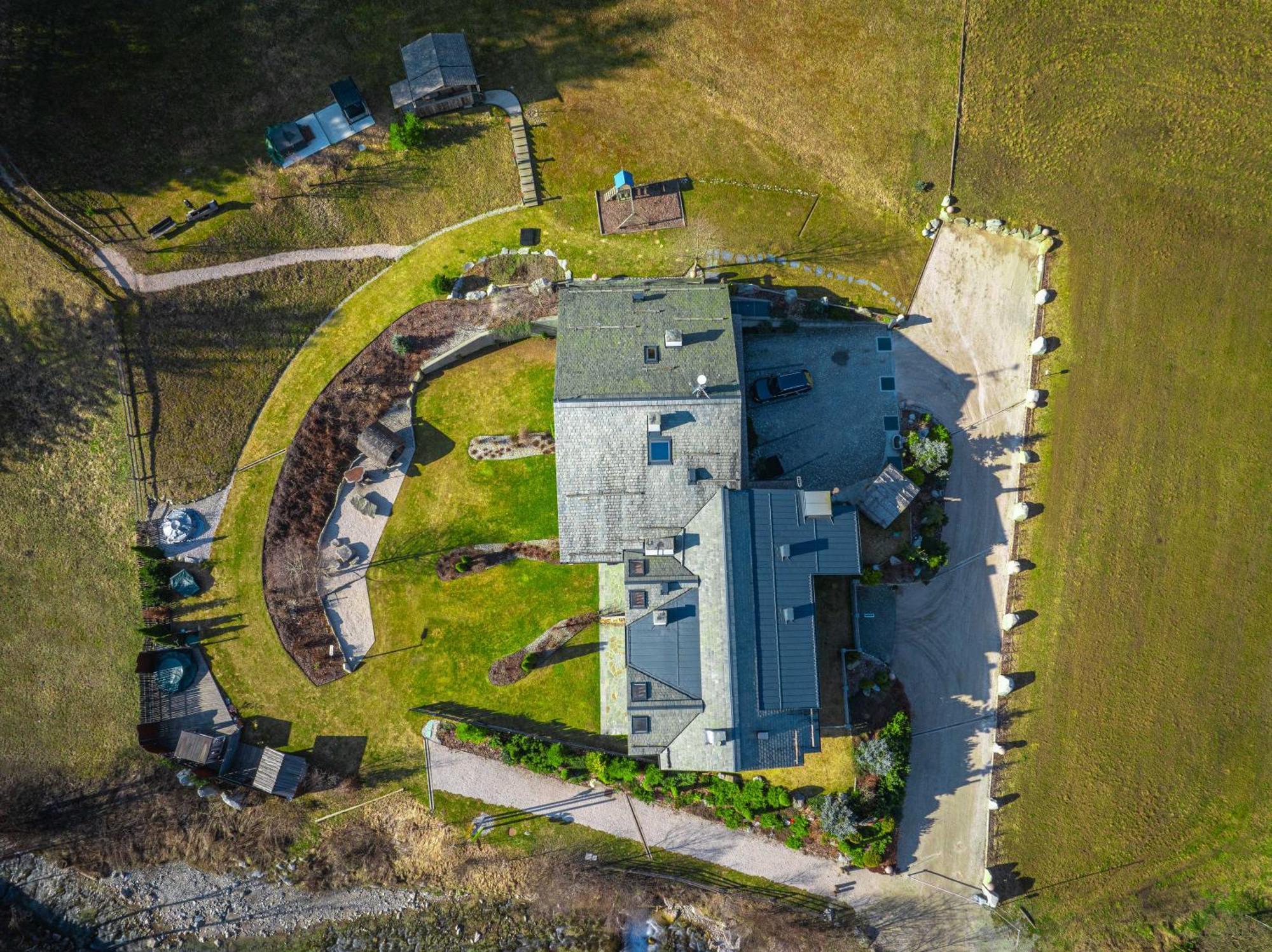 Alpine Mountain Chalet ซาน วิจลิโอ ดิ มาเรบเบ ภายนอก รูปภาพ
